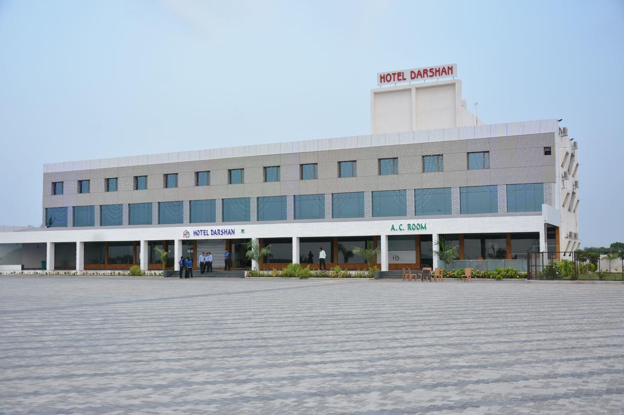 Hotel Darshan Rājula Exterior foto